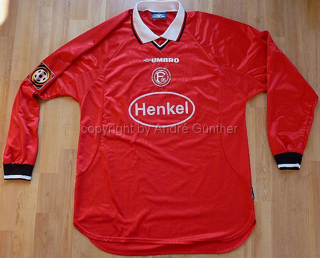 P1030599.JPG - 1998-98 Henkel #29 Yonga Matchworn Regio Langarm