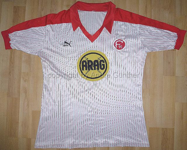 P1050204.JPG - ARAG Trikot  #5  Ralf Dusend   Matchworn