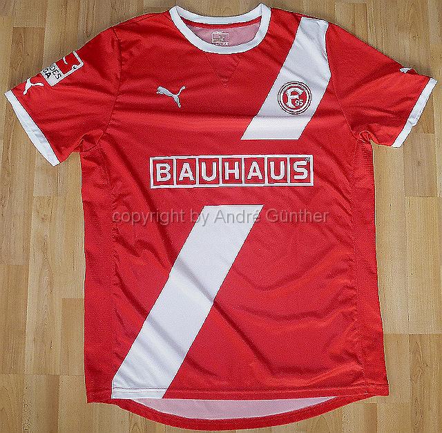 P1050488.JPG - 2011-12 Bauhaus #3 Juanan   Matchworn