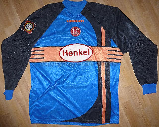 P1060155.JPG - 1998-99 Henkel #1 Walter matchworn Torwart Trikot