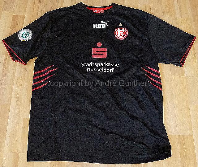 P1080683.JPG - 2006-07 SK #7 Canale  Matchworn