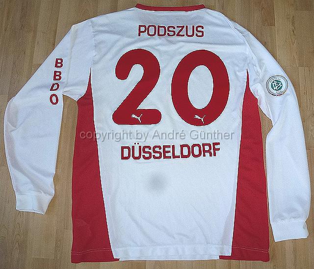 P1110794.JPG - 2005-06 Sparkasse #20 Podszus Matchworn BBDO