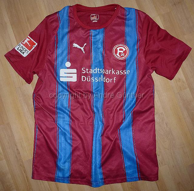 P1140473.JPG - 2010-11 SK #16  Wellington Kurzarm  Matchworn