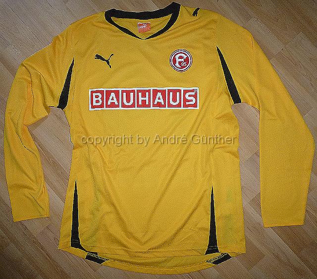 P1140478.JPG - 2011-12 Bauhaus #19 Levels Matchworn Ausweich Trikot Langarm